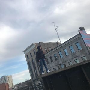 Meet your Posher, Jonathan